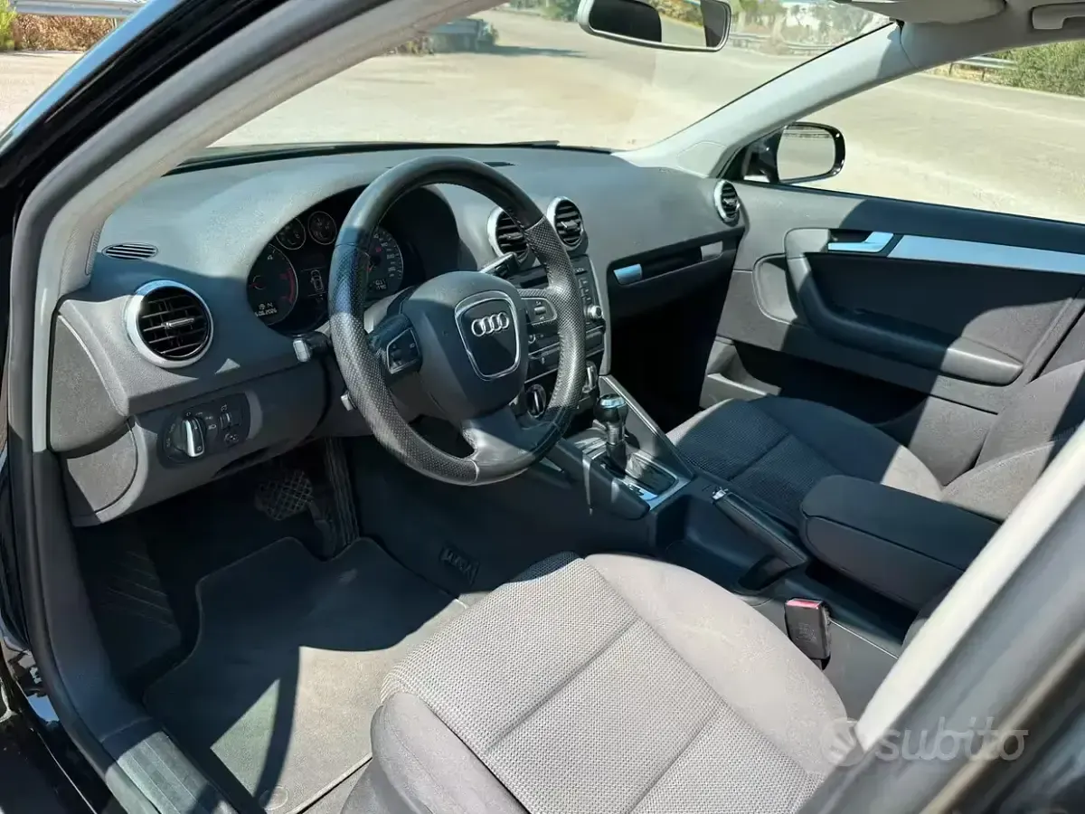 Usata Audi A3 S-Line 105 CV (77 kW) 2012 Nero Utilitaria