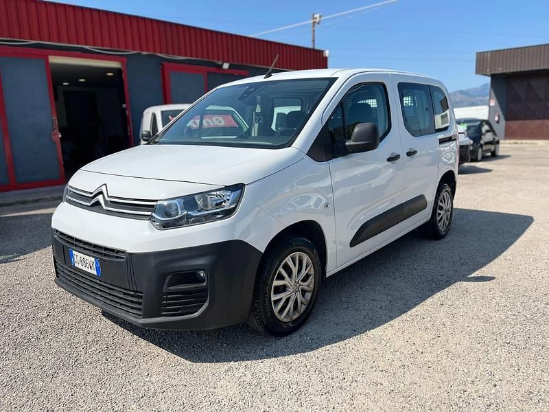 Usata Citroën Berlingo 102 CV (75 kW) 2021 Bianco Monovolume