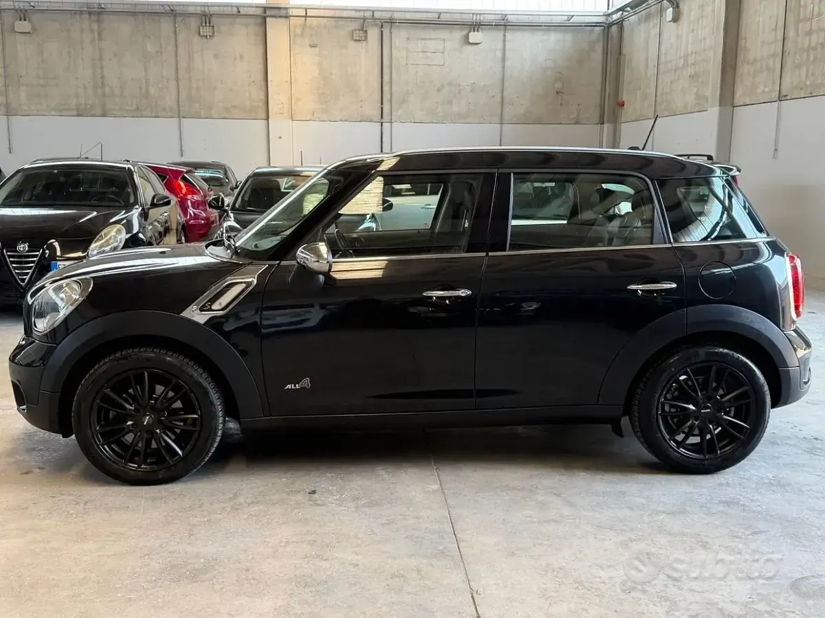 Usata Mini Cooper S Countryman 184 CV (135 kW) 2012 Nero SUV