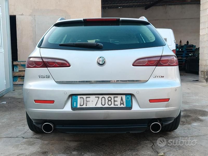 Usata Alfa Romeo 159 150 CV (110 kW) 2006 Grigio Station wagon
