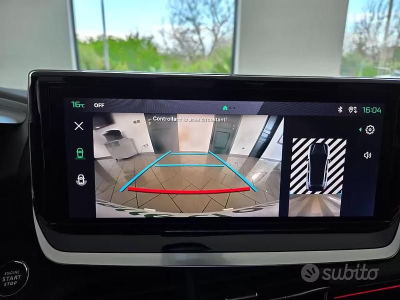 Usata Peugeot 208 GT 101 CV (74 kW) 2024 Nero Utilitaria