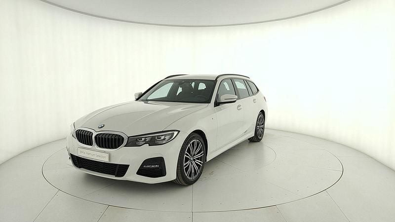 Usata BMW 320e M Sport 190 CV (139 kW) 2022 Bianco Station wagon