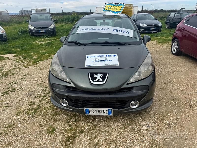 Gebraucht Peugeot 207 90 PS (66 kW) 2007 Grau Limousine