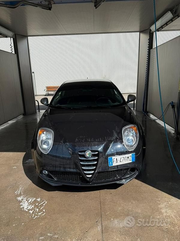 Usata Alfa Romeo MiTo 85 CV (62 kW) 2015 Nero Utilitaria
