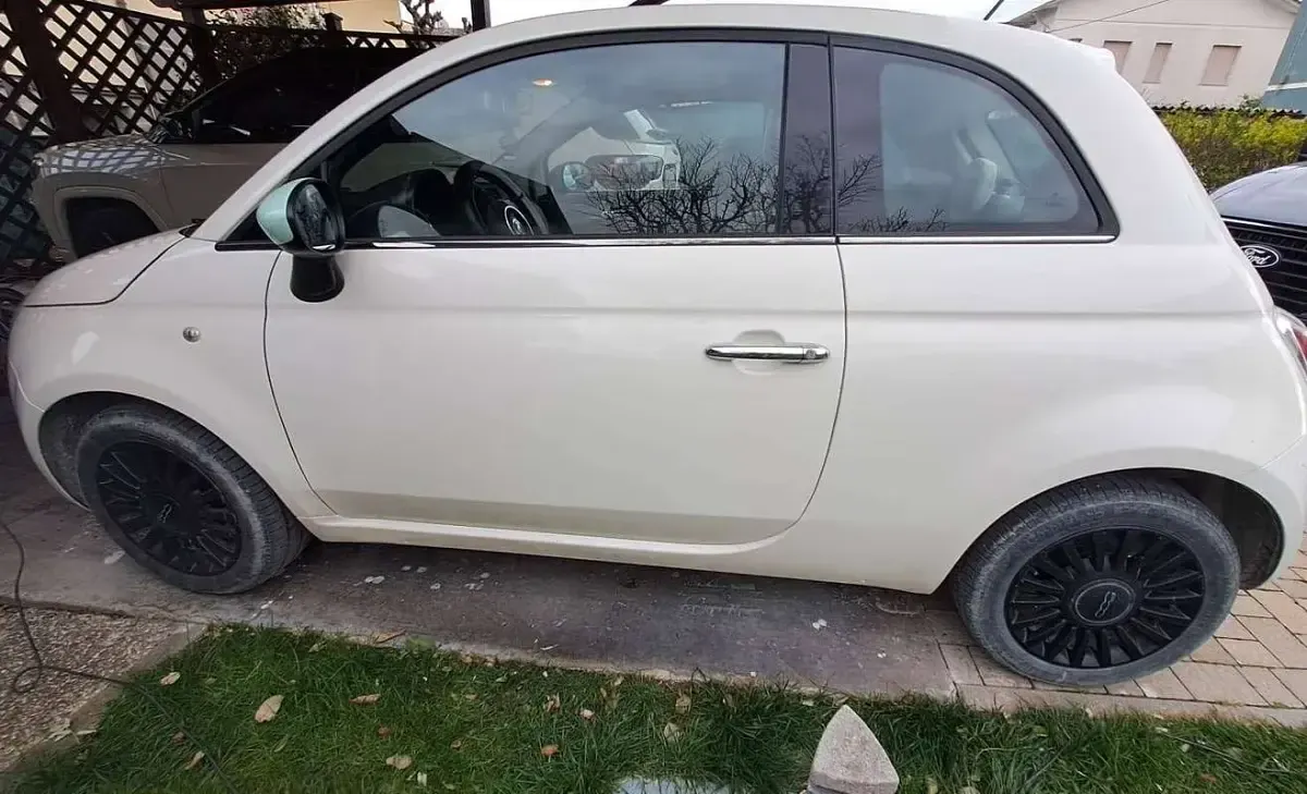 Usata Fiat 500 101 CV (74 kW) 2008 Bianco Utilitaria