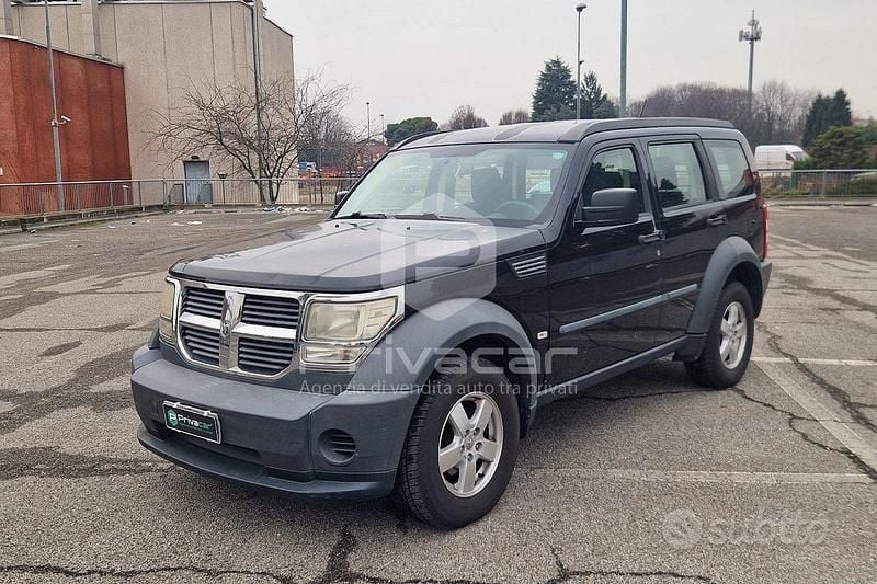 Usata Dodge Nitro SE 177 CV (130 kW) 2009 Blu SUV
