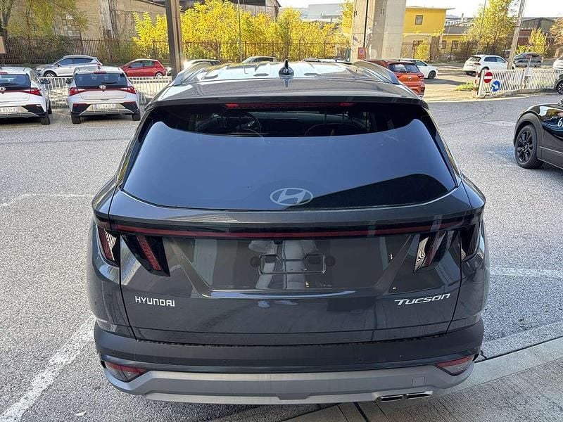 Usata Hyundai Tucson Premium 215 CV (158 kW) 2026 Ecotronic gray SUV