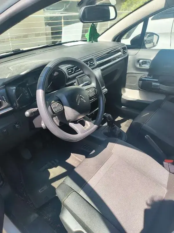 Usata Citroën C3 Shine 99 CV (72 kW) 2018 Bianco Utilitaria