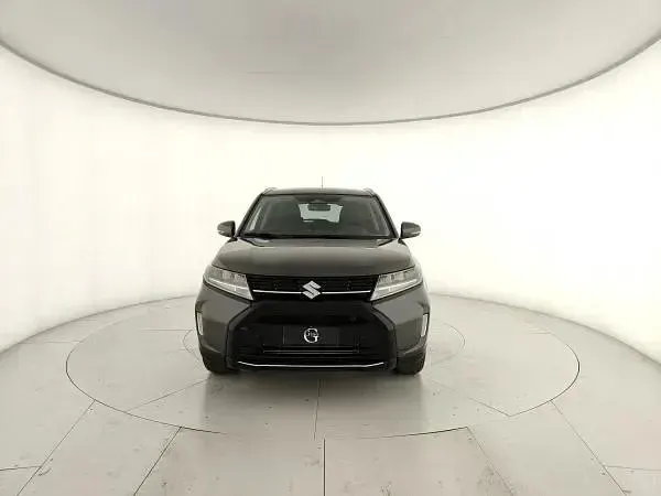 Usata Suzuki Vitara 110 CV (80 kW) 2025 Grigio scuro SUV