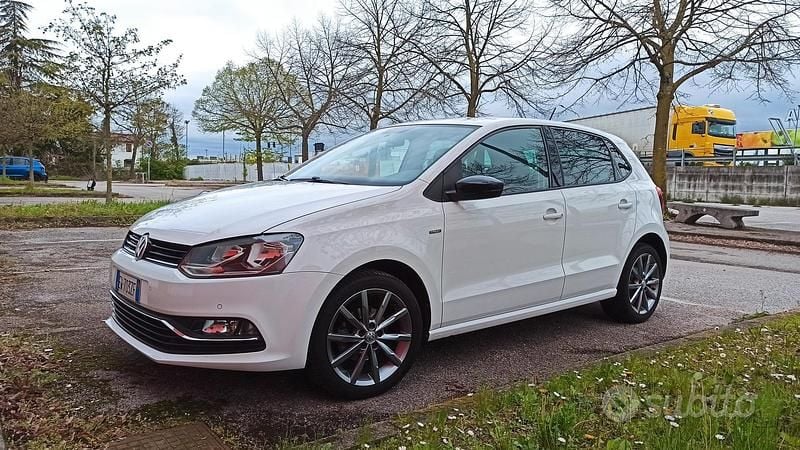Usata VW Polo 75 CV (55 kW) 2014 Bianco Berlina