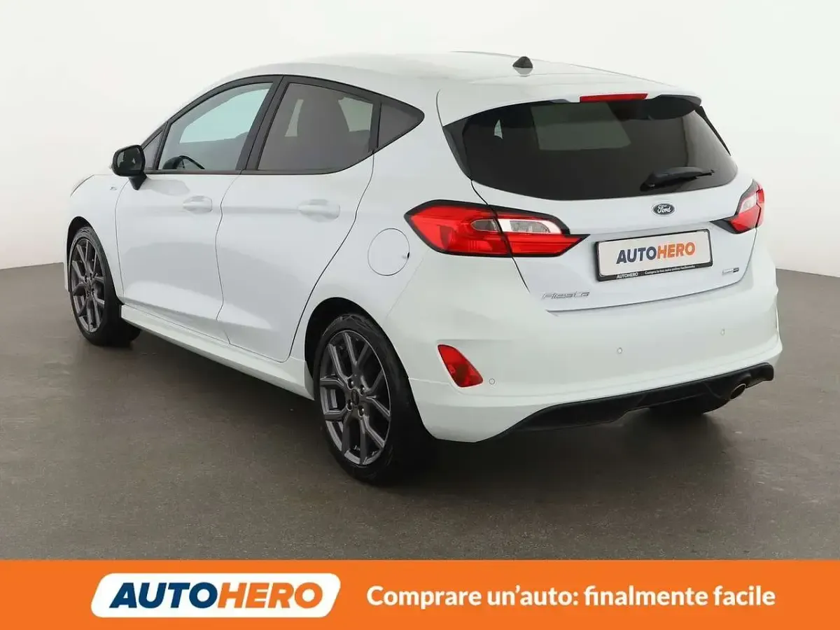 Second-hand Ford Fiesta ST-Line 125 CP (91 kW) 2023 Alb Hatchback
