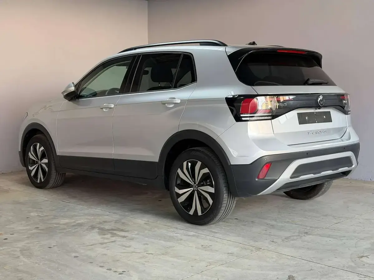 Usata VW T-Cross Life 116 CV (85 kW) 2025 Grigio SUV