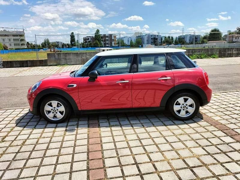 Usata Mini One D 95 CV (69 kW) 2019 Rosso Utilitaria