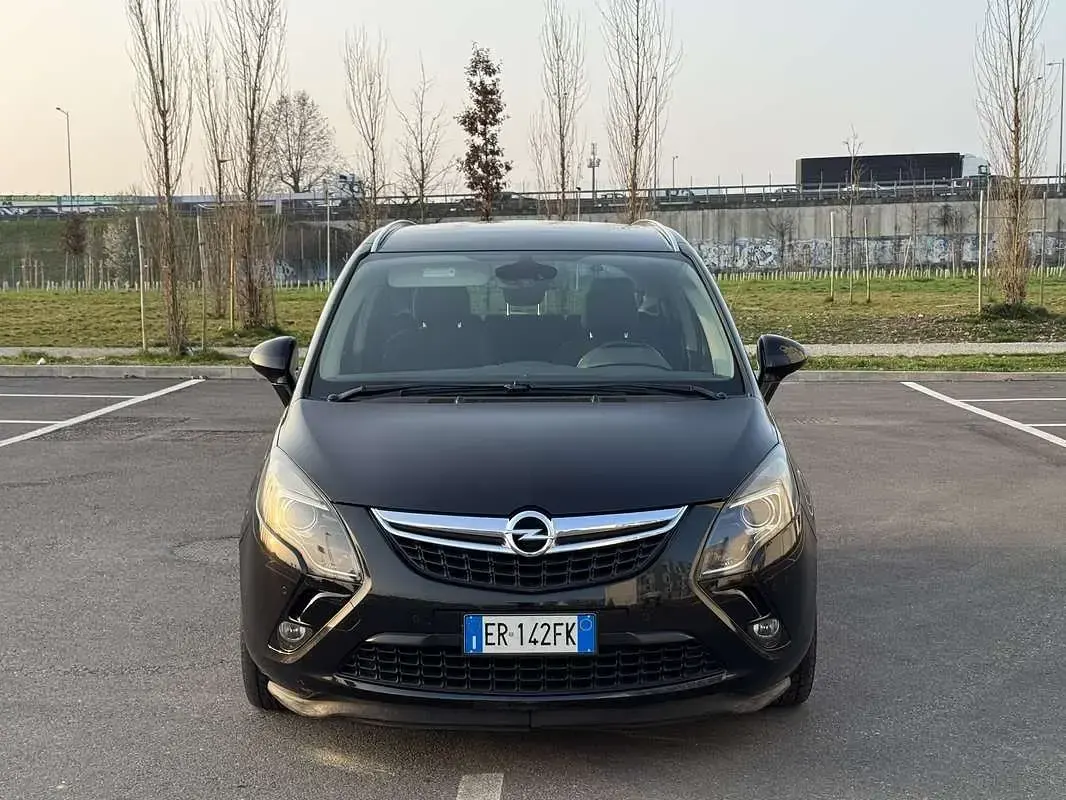 Usata Opel Zafira Tourer Cosmo 150 CV (110 kW) 2012 Monovolume