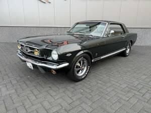 Usata Ford Mustang 275 CV (202 kW) 1965 Verde Coupé
