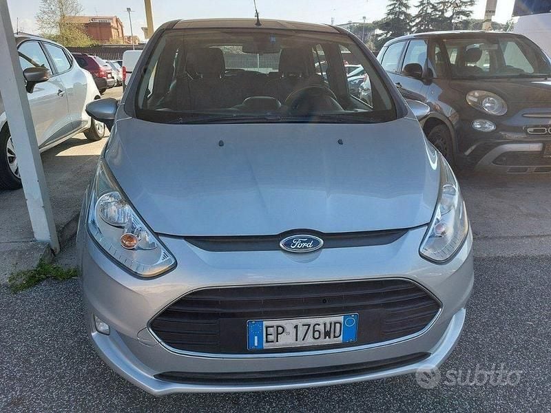 Usata Ford B-MAX Business Edition 95 CV (69 kW) 2013 Grigio Monovolume
