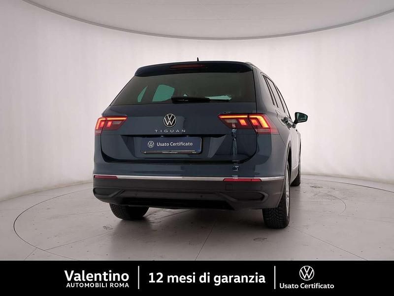Usata VW Tiguan Life 150 CV (110 kW) 2023 Blu/azzurro SUV