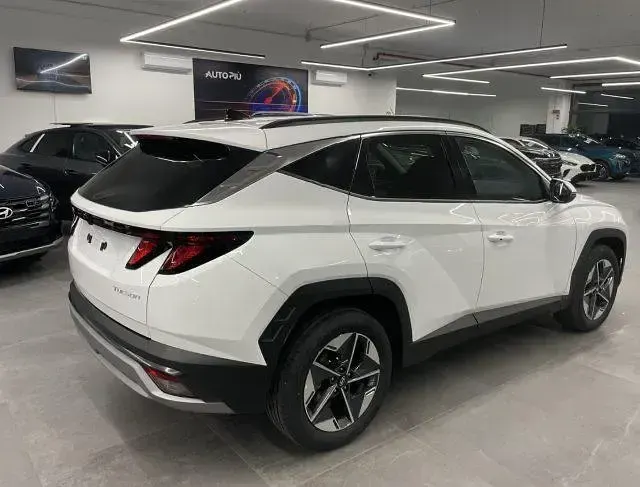 Nuova Hyundai Tucson 135 CV (99 kW) 2026 Bianco SUV