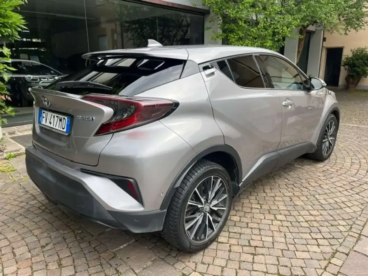 Brugt Toyota C-HR Lounge 98 HK (72 kW) 2019 Sølv SUV