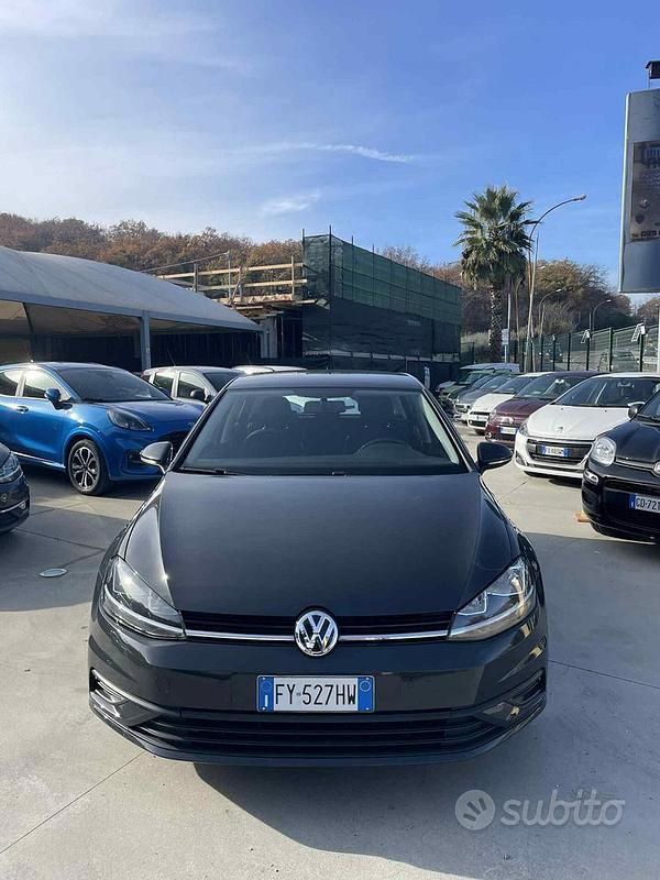 Brugt VW Golf VII Trendline 115 HK (84 kW) 2019 Grå Sedan