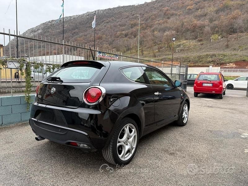 Usata Alfa Romeo MiTo Distinctive 135 CV (99 kW) 2010 Nero Utilitaria