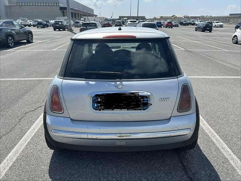 Usata Mini One D 75 CV (55 kW) 2003 Utilitaria