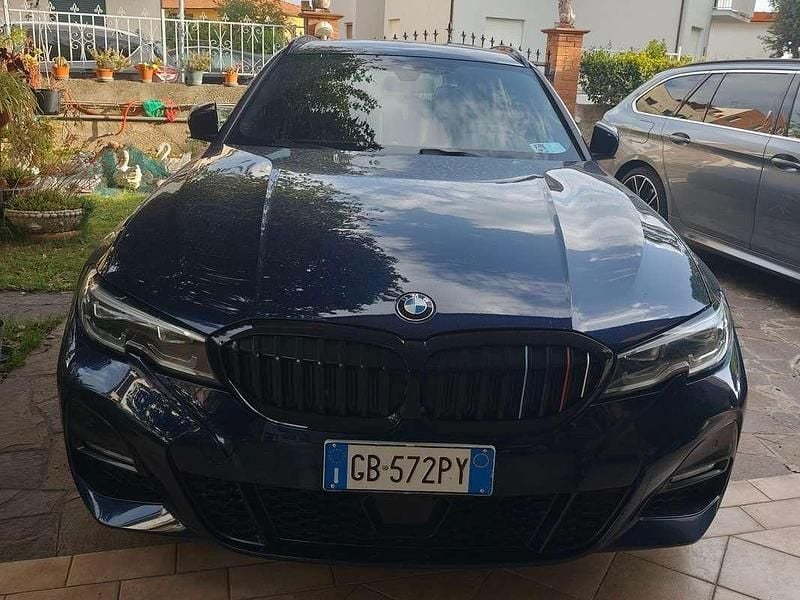 Usata BMW 330 M Sport 265 CV (194 kW) 2020 Blu/azzurro Station wagon
