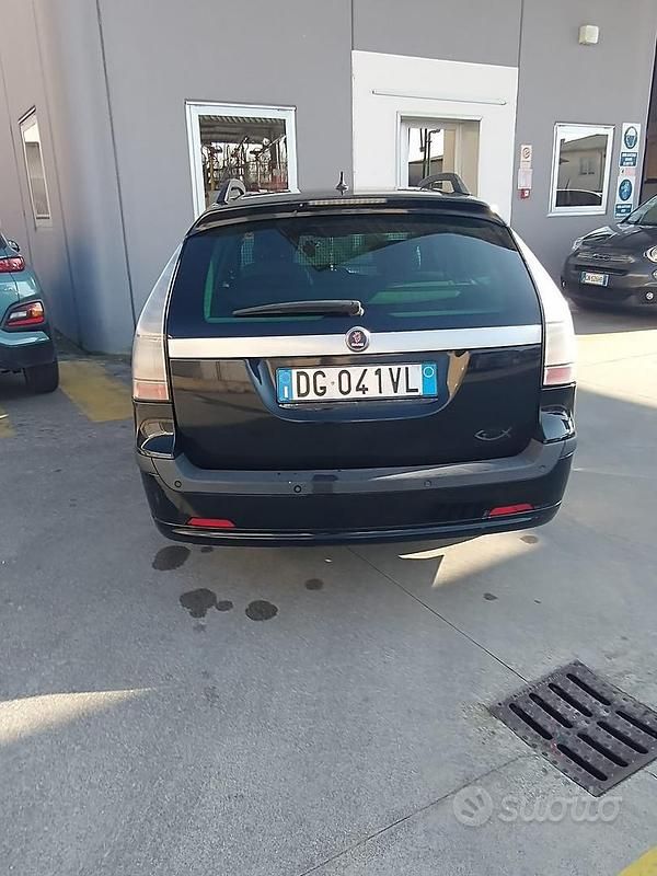 Usata Saab 9-3 150 CV (110 kW) 2007 Nero Station wagon