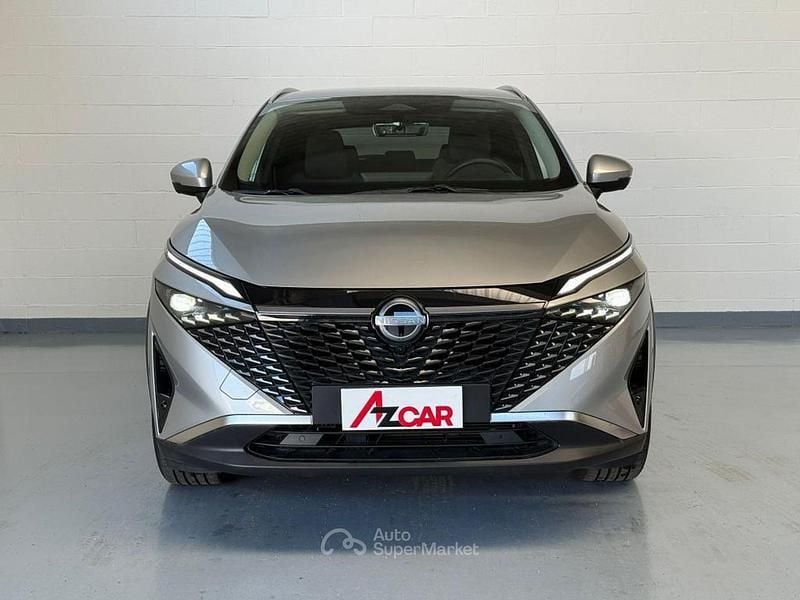 Usata Nissan Qashqai N-Connecta 140 CV (102 kW) 2025 Newport grey SUV