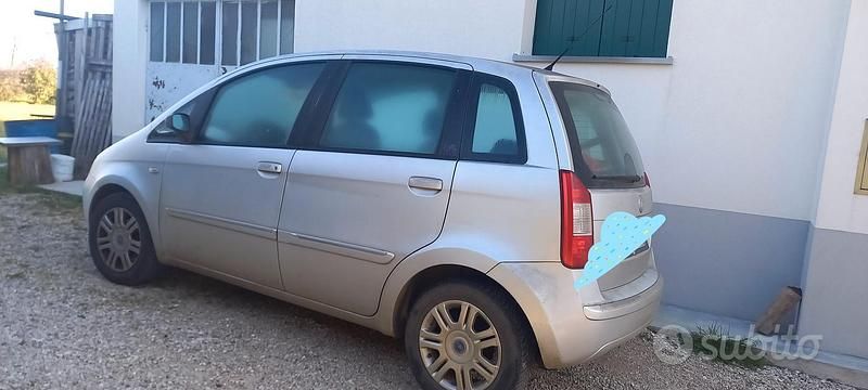 Usata Fiat Idea 2006 Grigio Monovolume