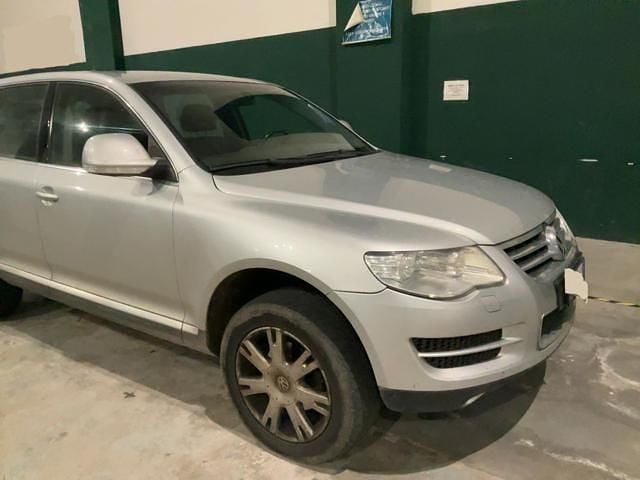 Usata VW Touareg Exclusive 174 CV (127 kW) 2007 Argento SUV