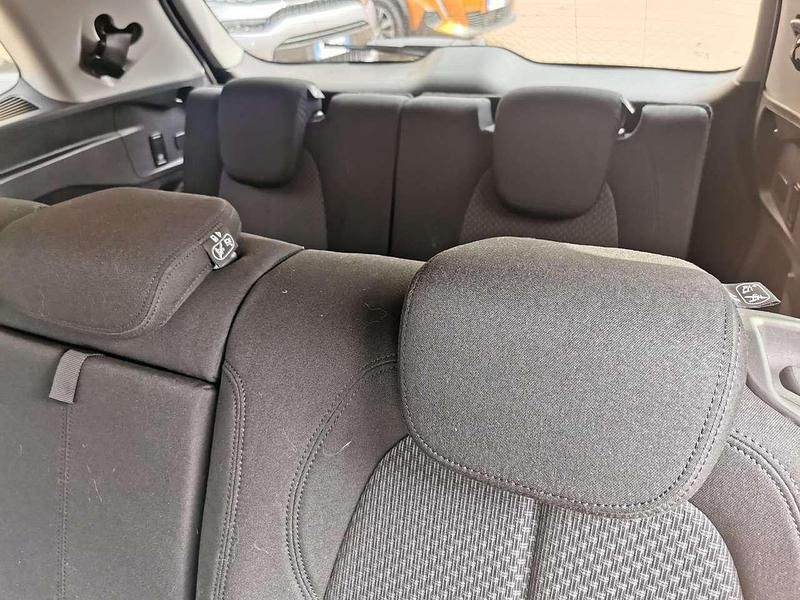 Usata BMW 218 Gran Tourer 150 CV (110 kW) 2021 Nero zaffiro Monovolume