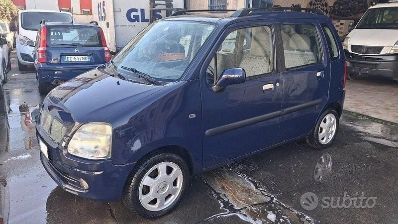Usata Opel Agila Club 2003 Blu Monovolume