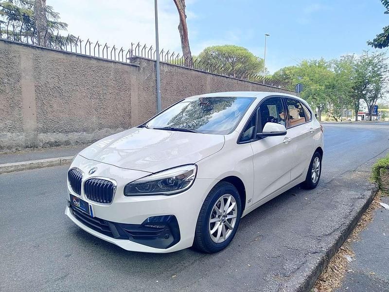 Usata BMW 216 Active Tourer 116 CV (85 kW) 2020 Bianco Monovolume