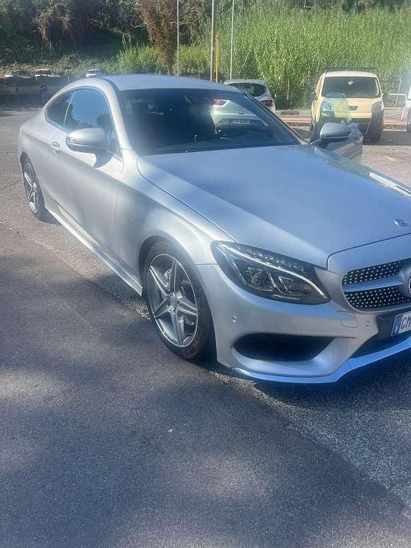 Usata Mercedes C180 Premium 156 CV (114 kW) 2018 Grigio Coupé