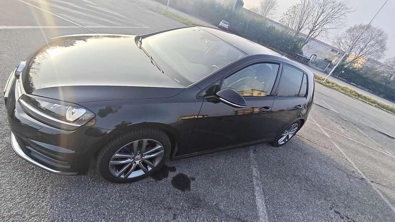 Usata VW Golf VII Edition 110 CV (80 kW) 2015 Berlina