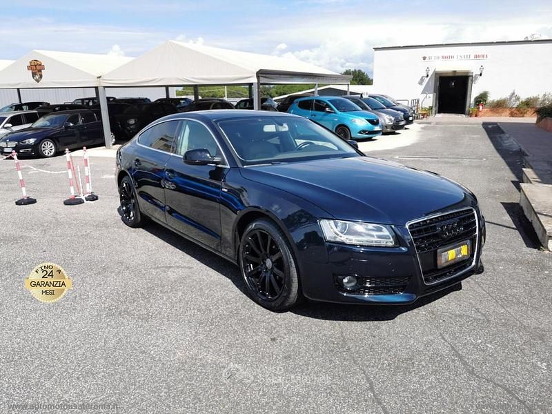 Blu Usata 2010 Audi A5 Ambiente Coupé | 12.900 € - Immagine 1/4