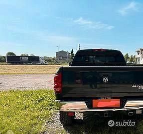 Usata Dodge Ram 2008 Nero Pick-up