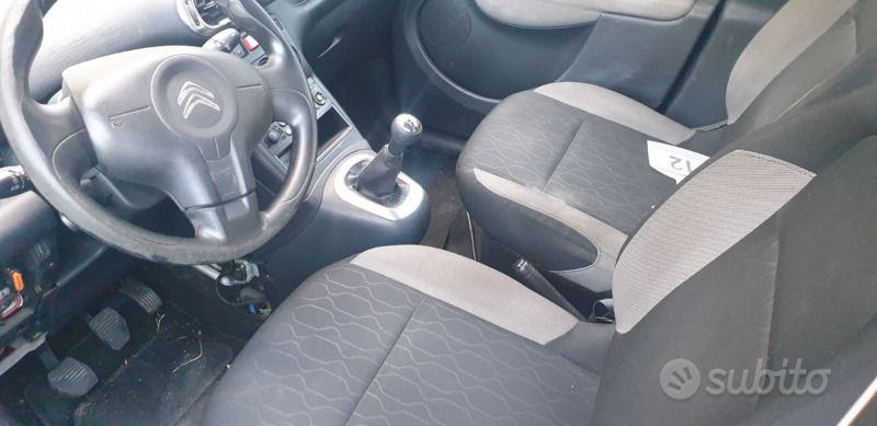 Usata 2014 Citroën C3 Picasso Monovolume | 2500 € (Super prezzo) - Immagine 1/4