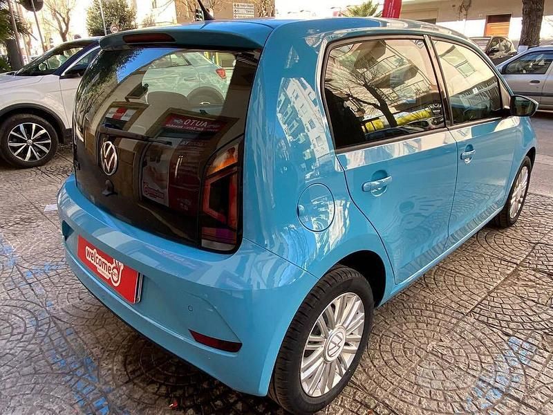 Begagnad VW up! move up! 65 HK (47 kW) 2020 Halvkombi