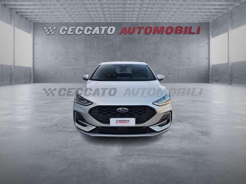 Usata Ford Focus ST-Line 116 CV (85 kW) 2025 Argento Utilitaria