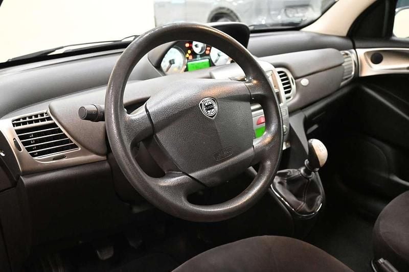 Usata Lancia Ypsilon 60 CV (44 kW) 2007 Other Utilitaria