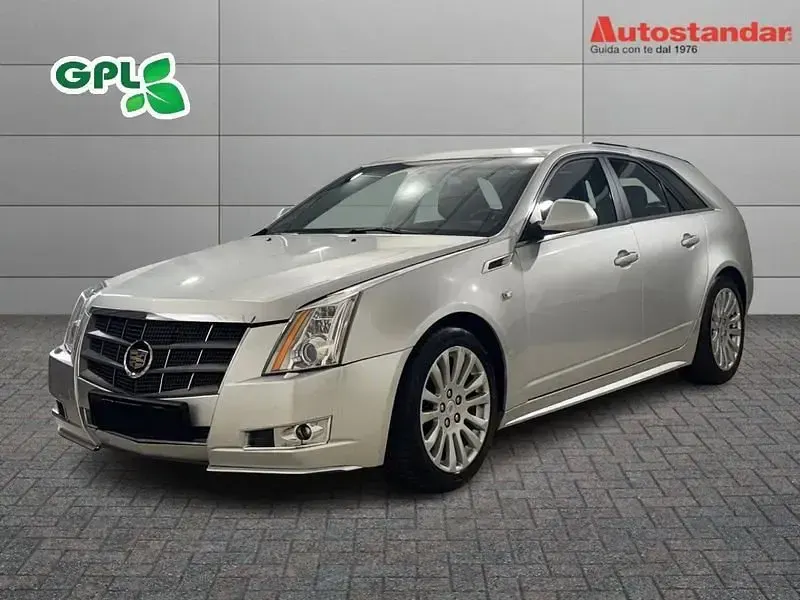 Usata Cadillac CTS 311 CV (228 kW) 2011 Station wagon