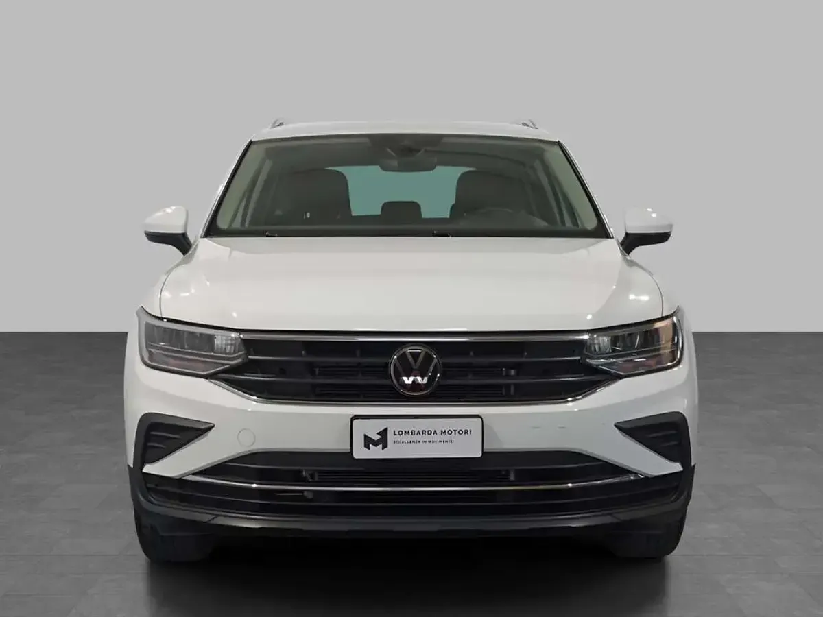 Usata VW Tiguan Life 150 CV (110 kW) 2023 0q pure white SUV