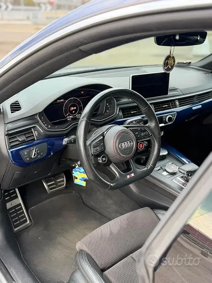 Usata Audi A5 218 CV (160 kW) 2019 Bluazzurro Coupé