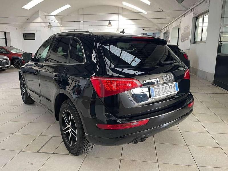 Usata Audi Q5 170 CV (125 kW) 2010 Nero SUV
