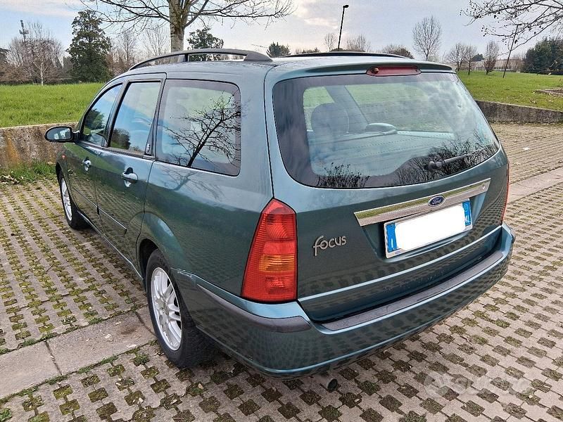 Usata Ford Focus 2003 Blu Station wagon
