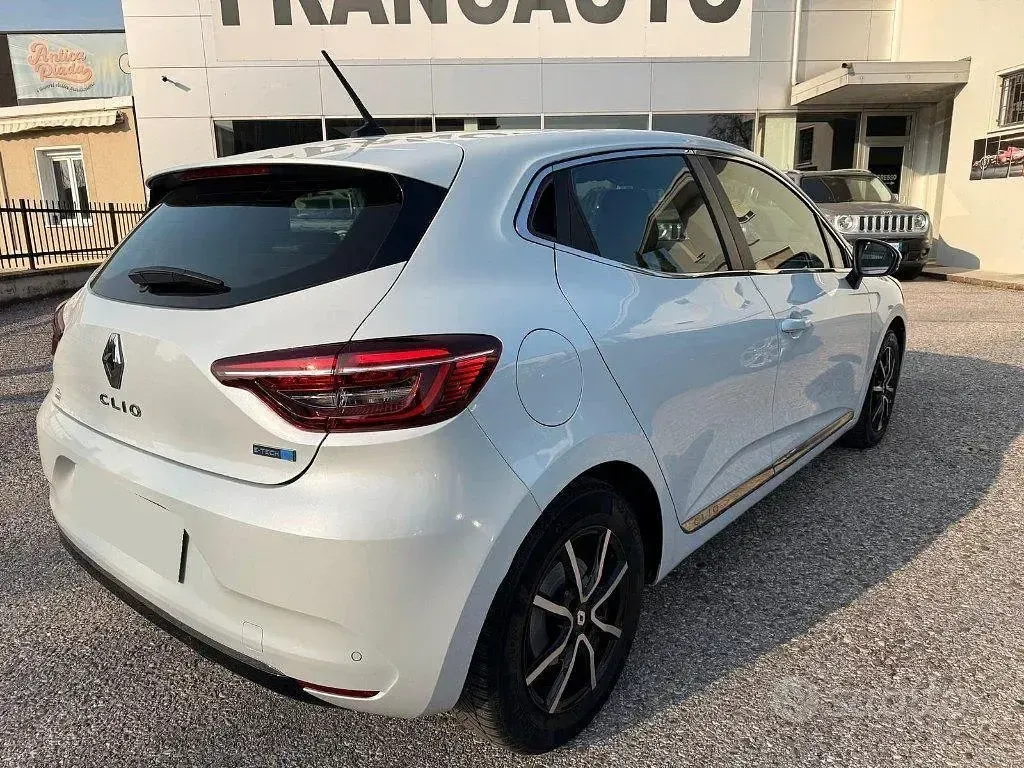 Usata Renault Clio V R.S. 91 CV (66 kW) 2023 Bianco Berlina