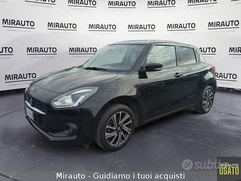 Usado Suzuki Swift Cool 83 CV (61 kW) 2022 Negro Utilitario