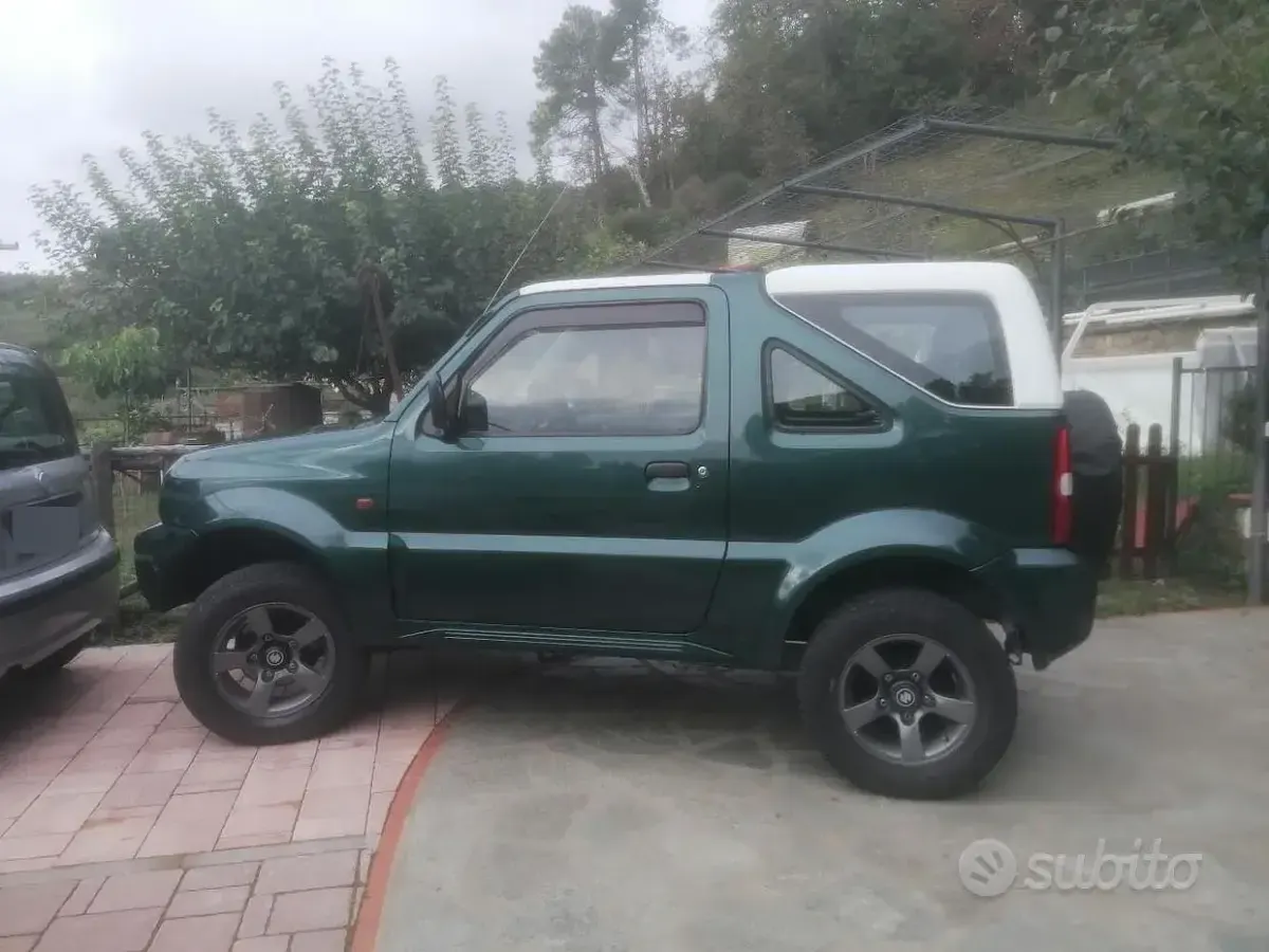 Usata Suzuki Jimny 82 CV (60 kW) 2004 Verde SUV